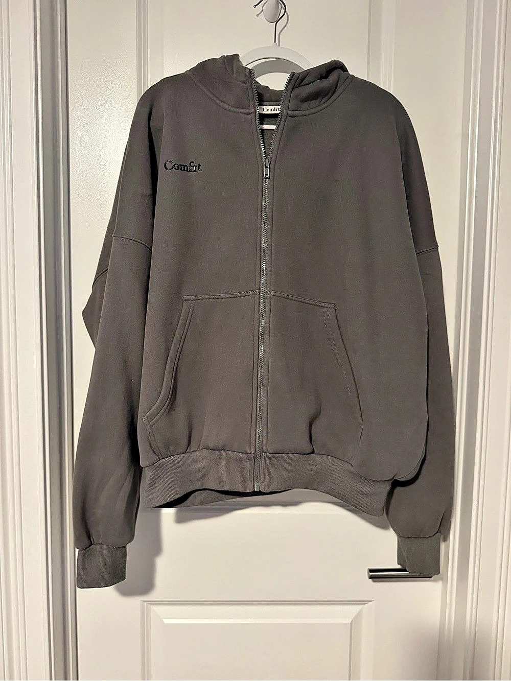 Comfrt Cloud Zip Hoodie Wolf Grey Size Small Oversized